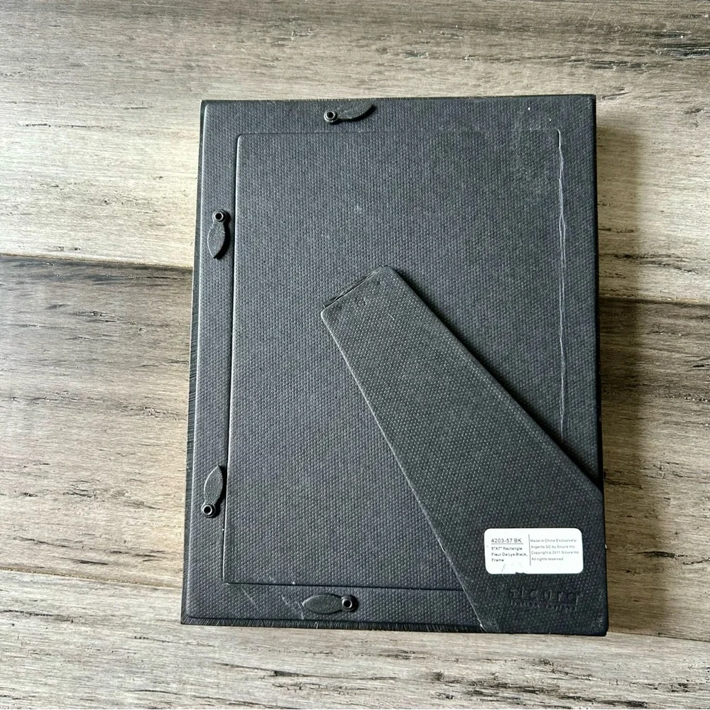 Sicura Shabby Chic French Country Fleur De Lys Picture Frame in Black - Picture 10 of 11